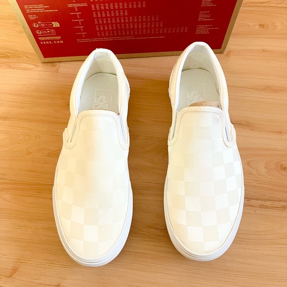 Vans Classic Slip-On Checkerboard Platform Shoe Women 8.5 US. Mens 7.0US - Picture 8 of 14